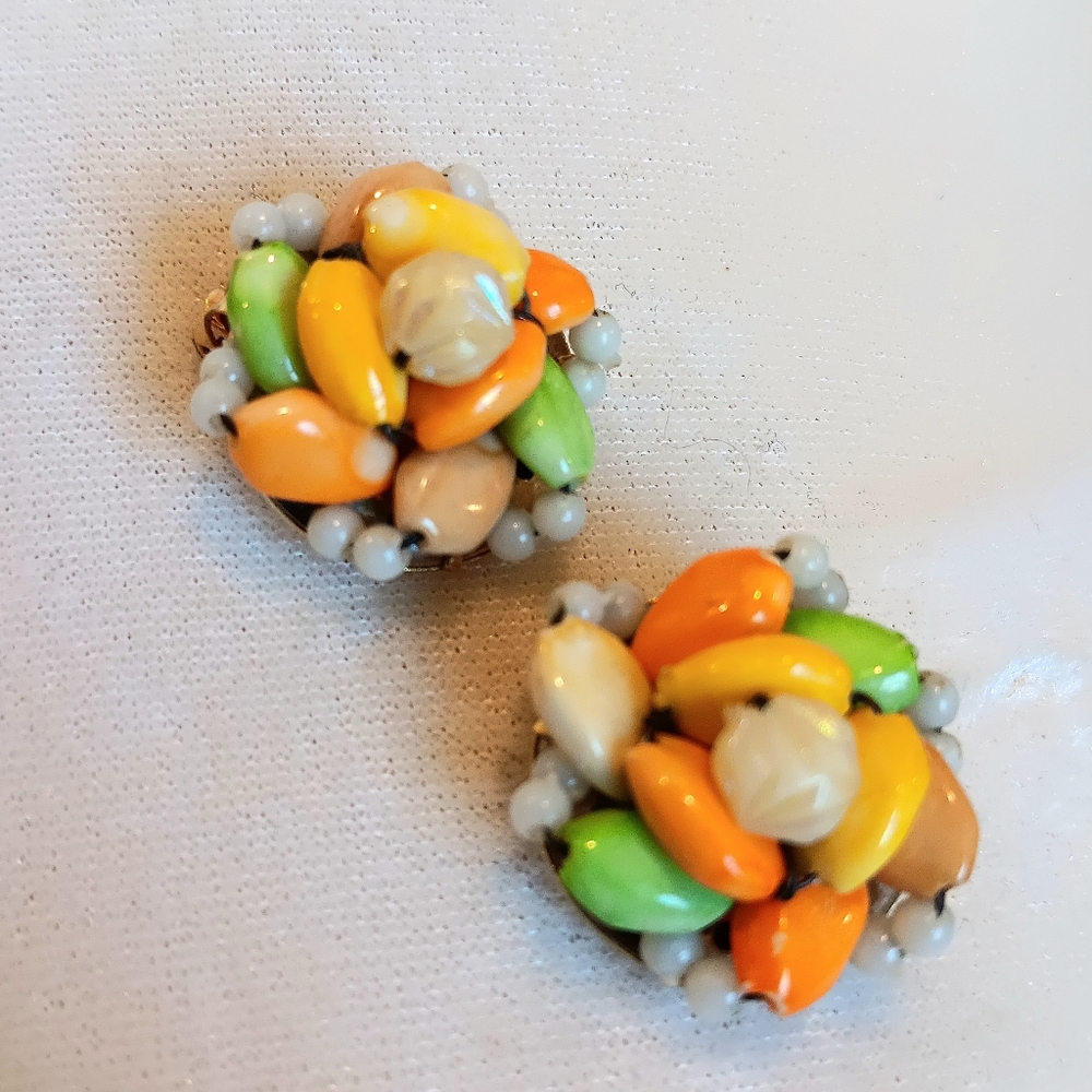 Vintage 1950s Citrus Beaded Earrings